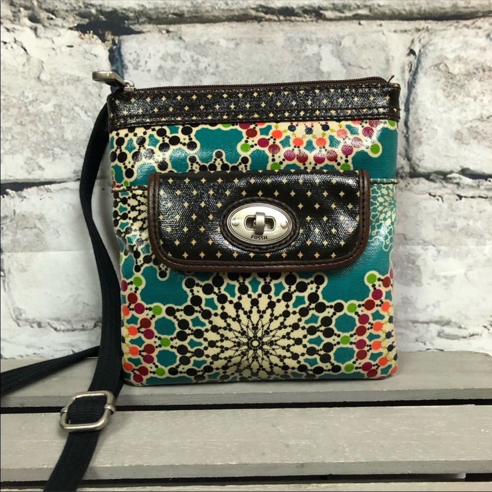 Fossil key per coated canvas cross- body purse- mint condition used 1X